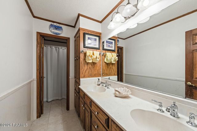 305 E Butcher Switch Road, Lafayette, LA 70507