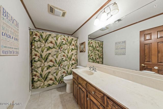305 E Butcher Switch Road, Lafayette, LA 70507