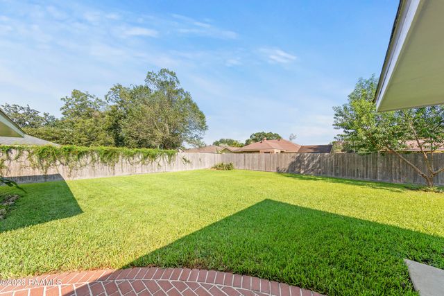 305 E Butcher Switch Road, Lafayette, LA 70507