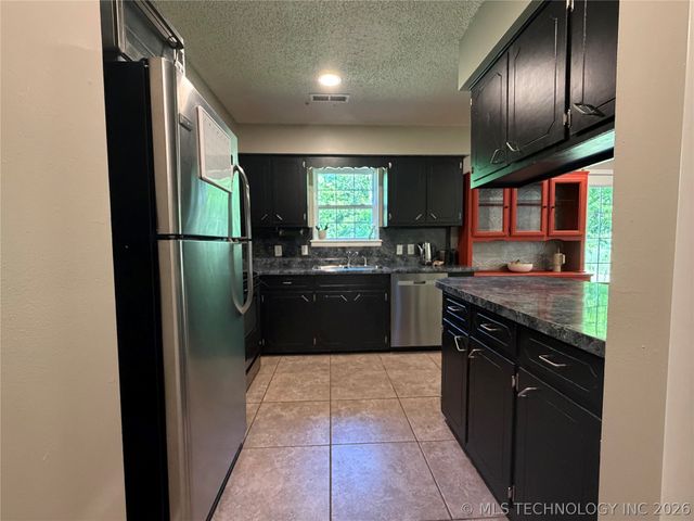 57767 County Road 612 Street, Kansas, OK 74347