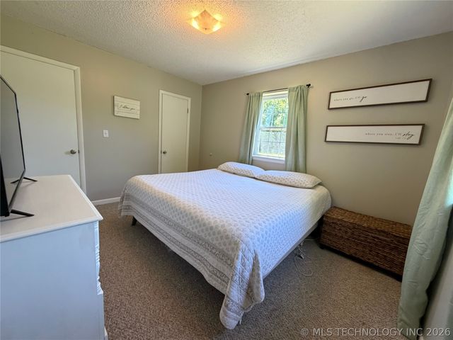 57767 County Road 612 Street, Kansas, OK 74347