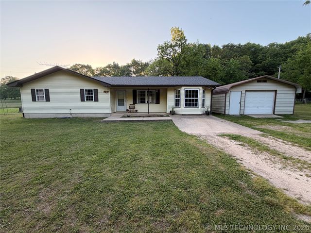 57767 County Road 612 Street, Kansas, OK 74347