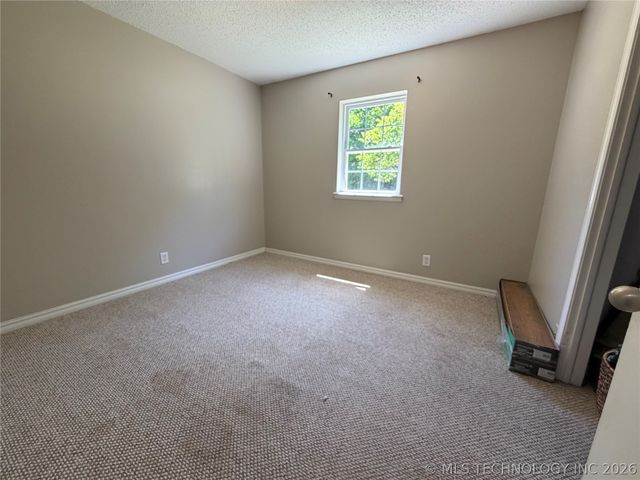 57767 County Road 612 Street, Kansas, OK 74347