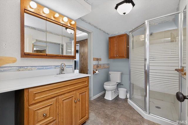 53084 County Road 9, Elkhart, IN 46514