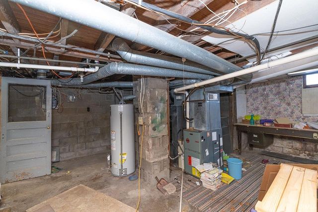 53084 County Road 9, Elkhart, IN 46514