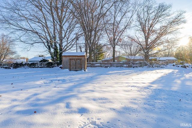 53084 County Road 9, Elkhart, IN 46514