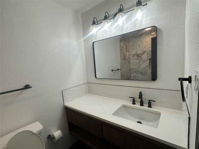 22015 Singing Spurs Drive, Katy, TX 77450