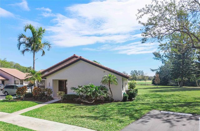 3042 Deer Creek Lake Shore Drive 3042, Deerfield Beach, FL 33442