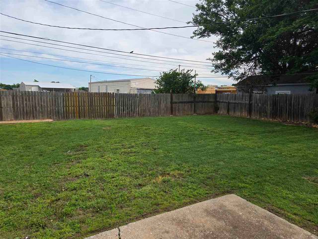 2915 NW Euclid, Lawton, OK 73505