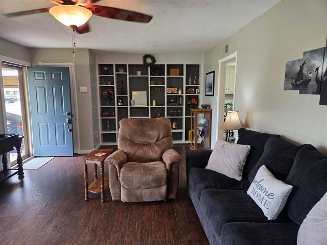 2915 NW Euclid, Lawton, OK 73505