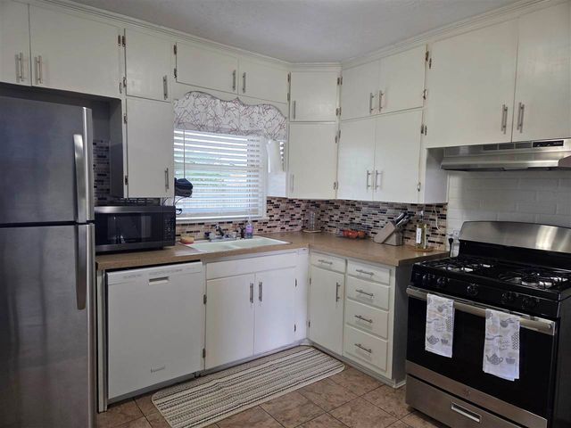 2915 NW Euclid, Lawton, OK 73505
