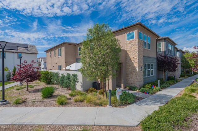 291 Lynx, Irvine, CA 92618