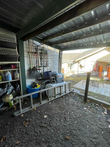 905 Prospect Street, Klamath Falls, OR 97601