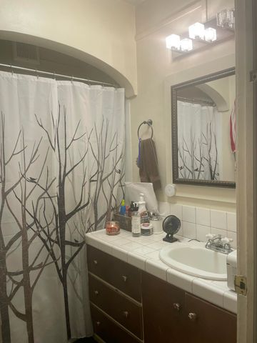 905 Prospect Street, Klamath Falls, OR 97601