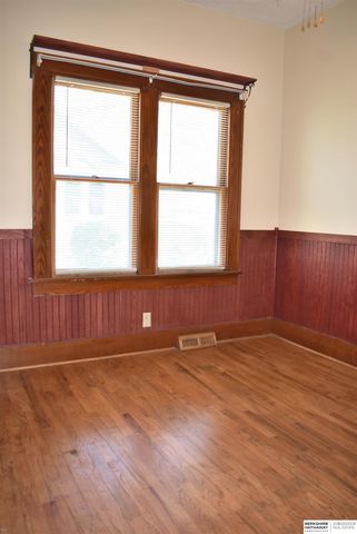 825 W 9th Street, Fremont, NE 68025