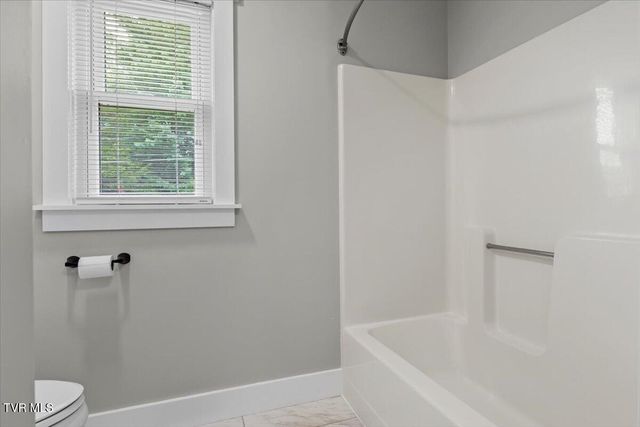 1125 Harmony Road, Jonesborough, TN 37659