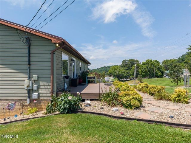 1125 Harmony Road, Jonesborough, TN 37659