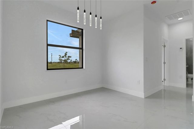 1004 NE 43rd TER, Cape Coral, FL 33909