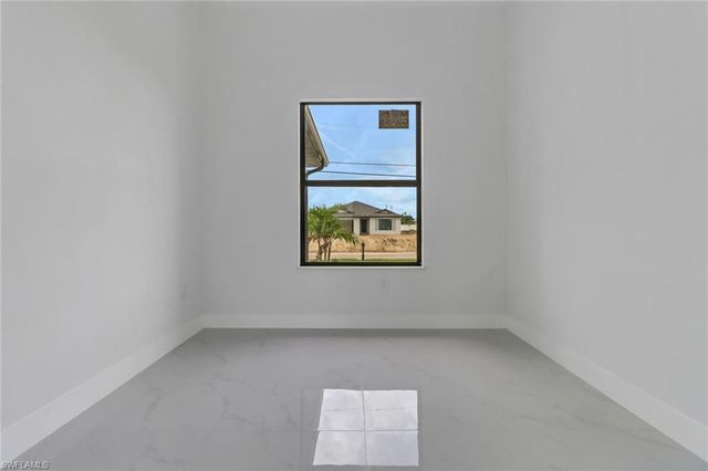 1004 NE 43rd TER, Cape Coral, FL 33909