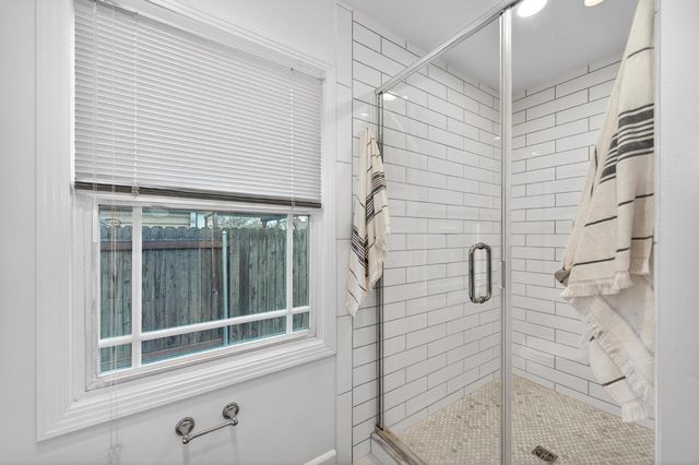 3118 61st, Sacramento, CA 95820