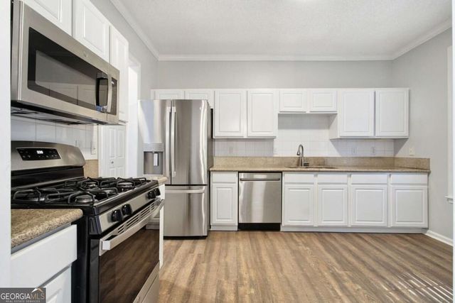 1173 Rhyne SE, Smyrna, GA 30082