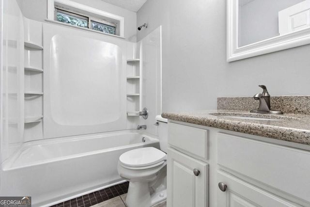 1173 Rhyne SE, Smyrna, GA 30082