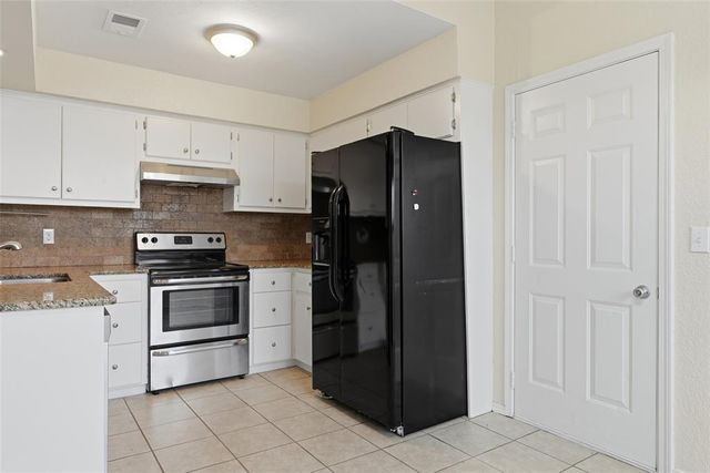 12404 SW 13th Street, Yukon, OK 73099