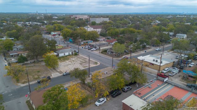 2126 Guadalupe, San Antonio, TX 78207