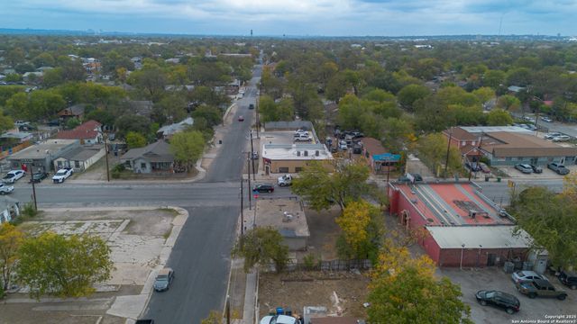 2126 Guadalupe, San Antonio, TX 78207