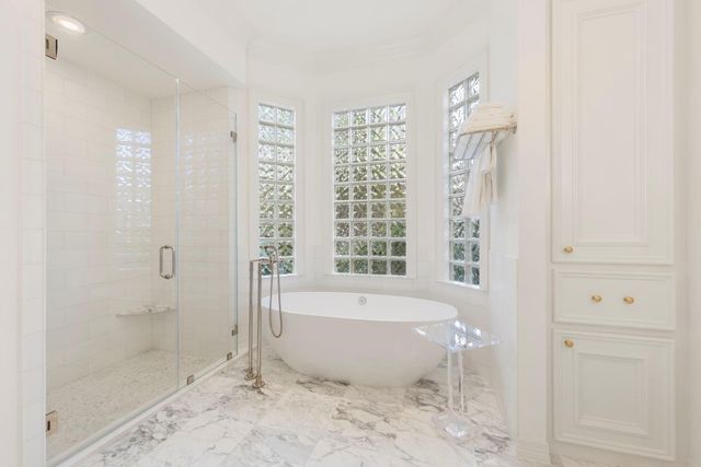 38 Freestone Place, The Woodlands, TX 77382