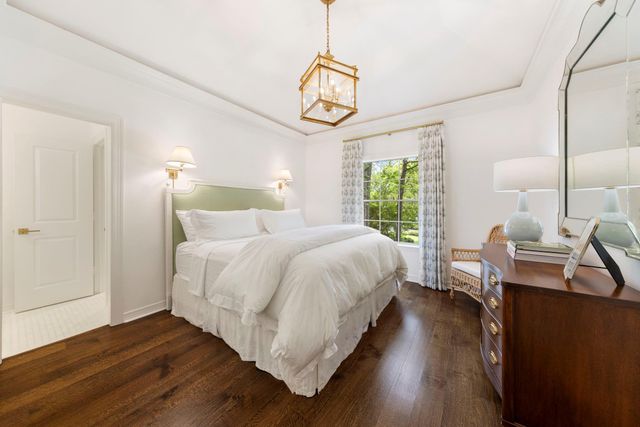 38 Freestone Place, The Woodlands, TX 77382
