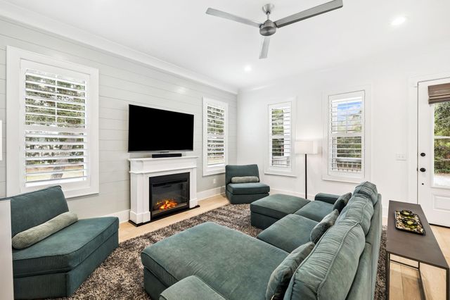 155 Devlieg Avenue, Santa Rosa Beach, FL 32459