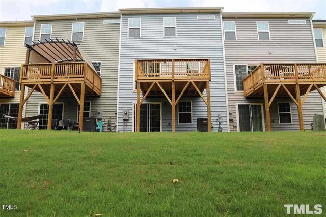 222 Amber Acorn Avenue, Raleigh, NC 27603