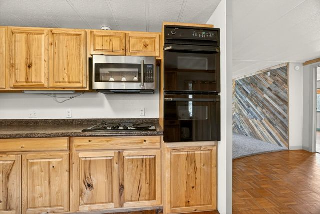 442 Tenney Drive, Rogue River, OR 97537