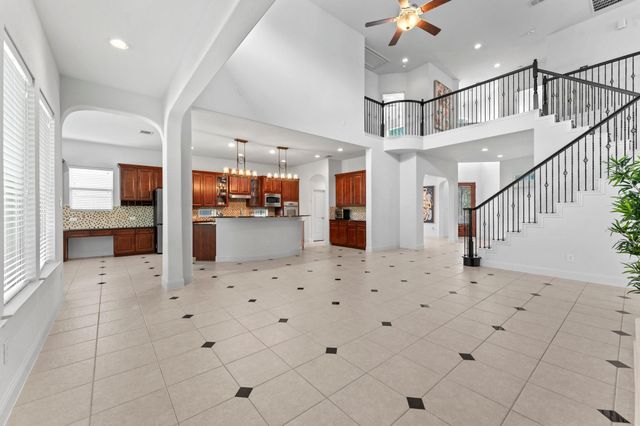 39 Tioga Pl, Tomball, TX 77375