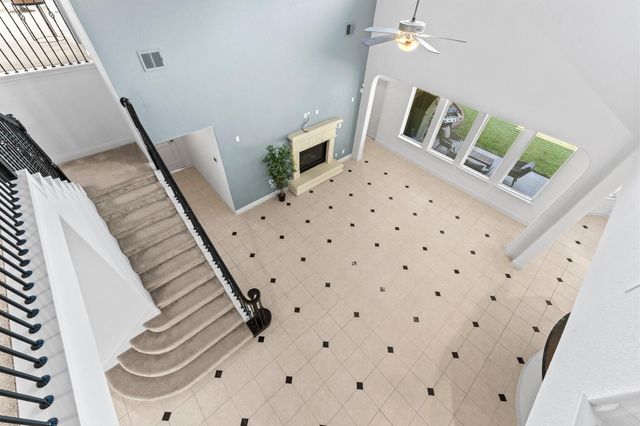 39 Tioga Pl, Tomball, TX 77375