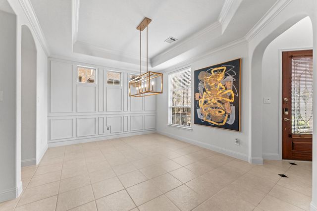 39 Tioga Pl, Tomball, TX 77375