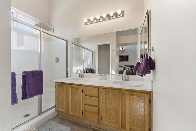 44252 63rd Street W, Lancaster, CA 93536