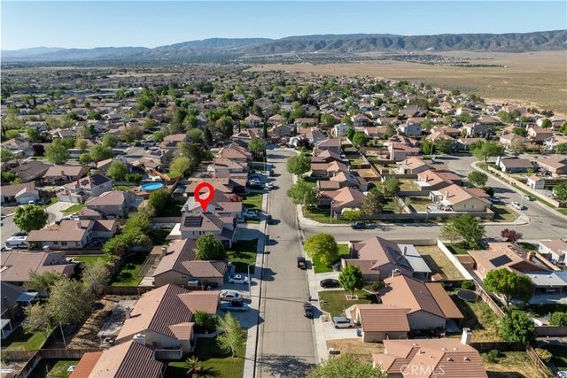 44252 63rd Street W, Lancaster, CA 93536