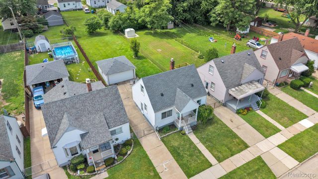 4148 Academy Street, Dearborn Heights, MI 48125