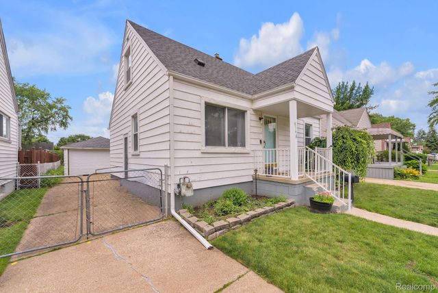4148 Academy Street, Dearborn Heights, MI 48125