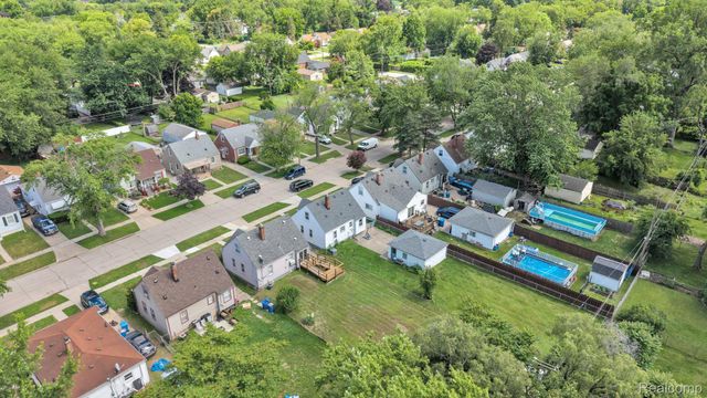 4148 Academy Street, Dearborn Heights, MI 48125