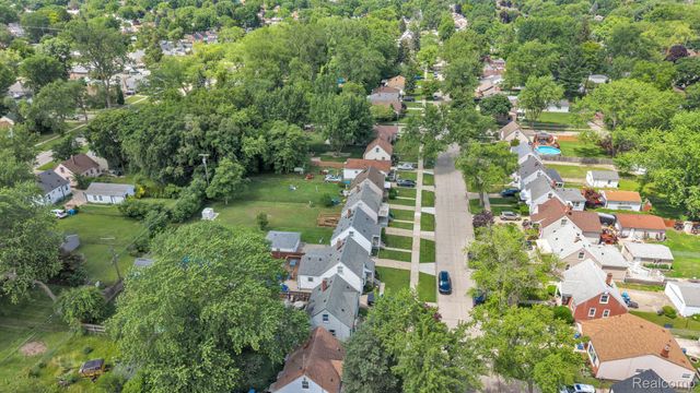 4148 Academy Street, Dearborn Heights, MI 48125