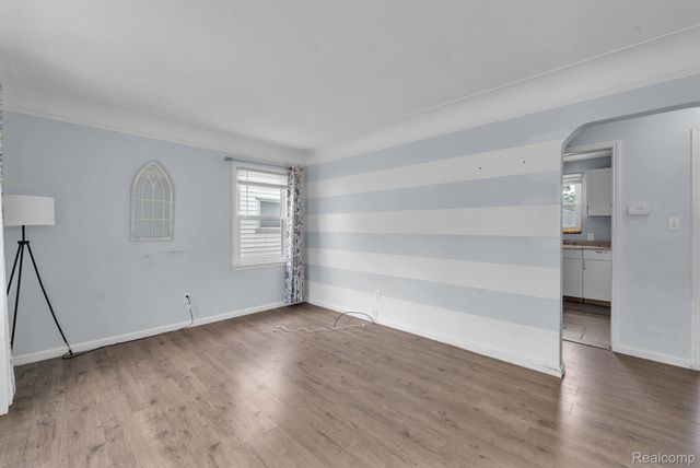 4148 Academy Street, Dearborn Heights, MI 48125
