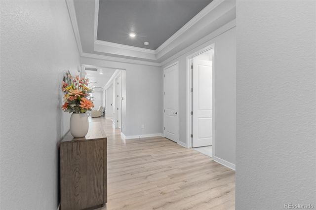 8801 S Ukraine Court, Aurora, CO 80016