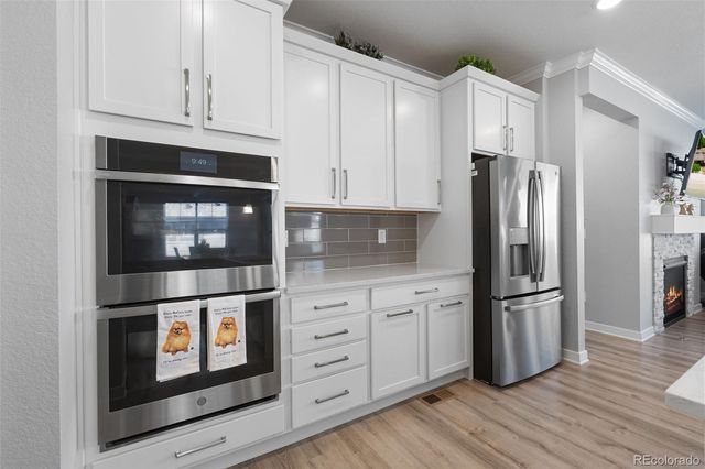 8801 S Ukraine Court, Aurora, CO 80016