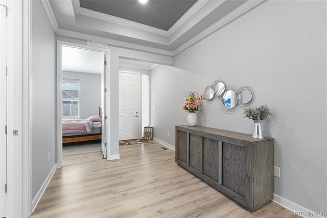 8801 S Ukraine Court, Aurora, CO 80016