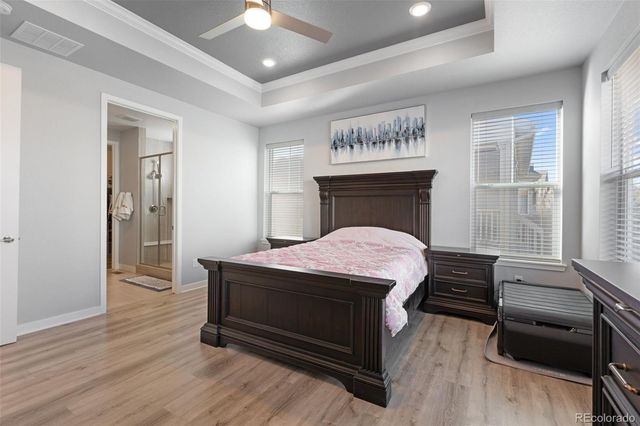 8801 S Ukraine Court, Aurora, CO 80016