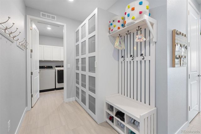 8801 S Ukraine Court, Aurora, CO 80016