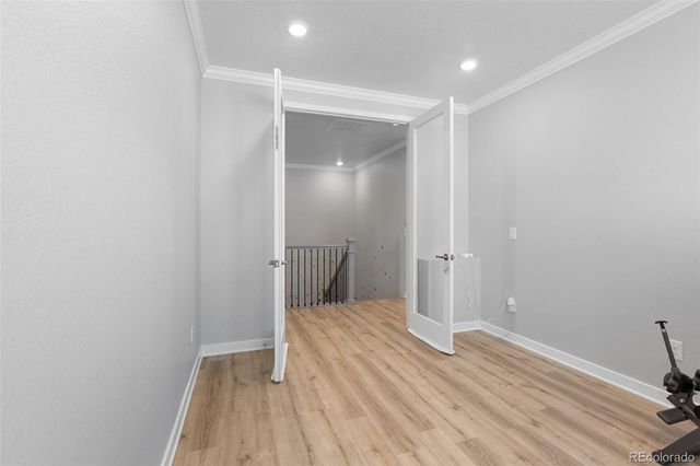 8801 S Ukraine Court, Aurora, CO 80016